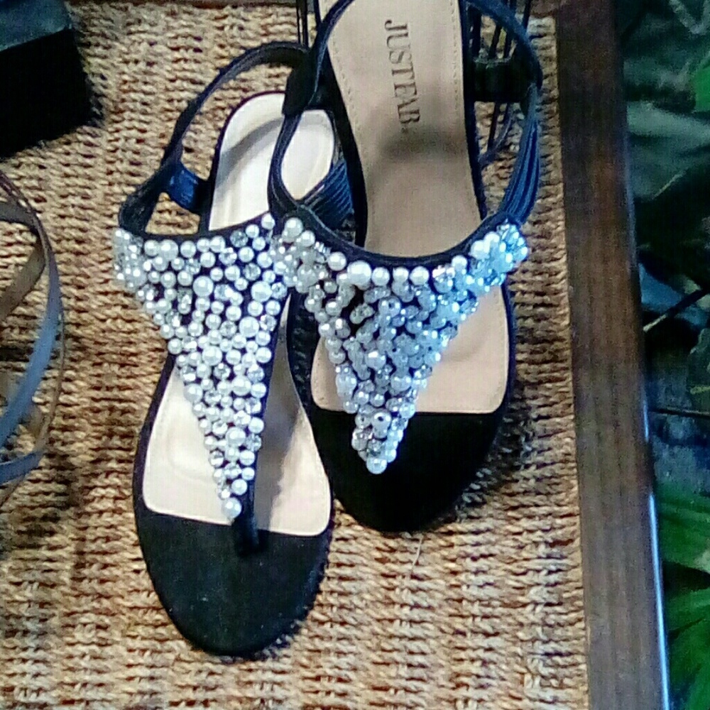 Dress sandals